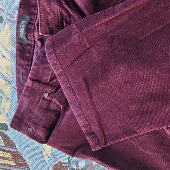 TALBOTS Size 6 Jeans Corduroy maroon color E U C - Picture 2 of 3